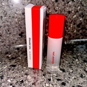 GLOSSIER YOU ROLLERBALL SCENT